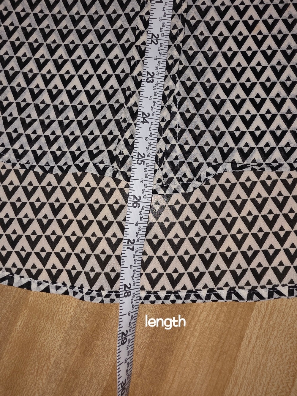 H&M Sleeveless Black & White Geometric Button-Down Top #TK46 - Picture 7 of 8